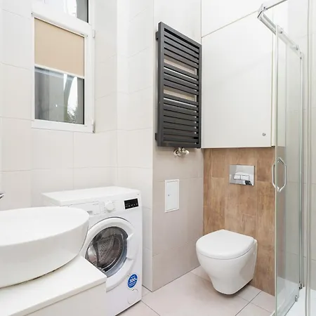 Dietla With A Mezzanine In The Center Of By Renters Cracovie